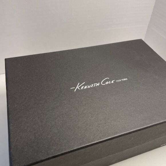 Just in time for the Holidays! Kenneth Cole | Black Patent Pumps | Size 9.5 - Picture 8 of 9